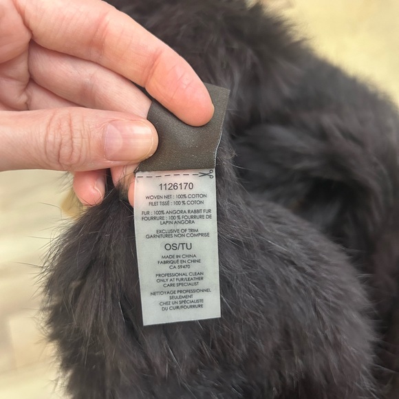 Authentic Angora Rabbit Fur Scarf - Picture 5 of 6